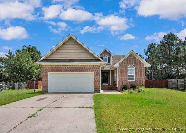 Property at 112 Camrose Ct, Raeford, NC 28376, 3 beds, 2 baths