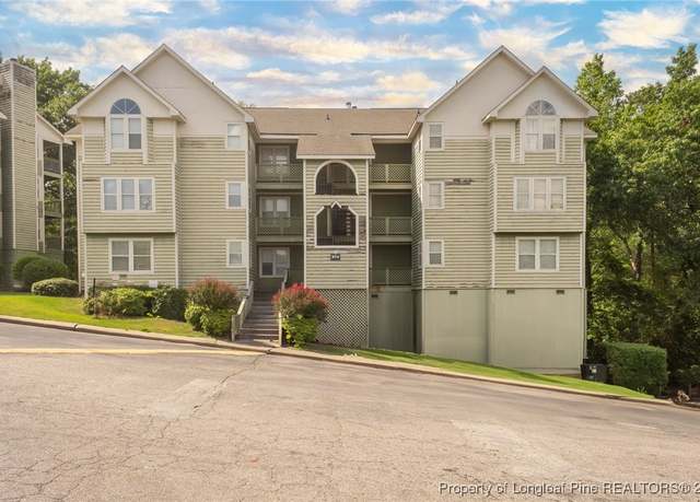 Property at 6736 Willowbrook Dr, Fayetteville, NC 28314, 2 beds, 2 baths