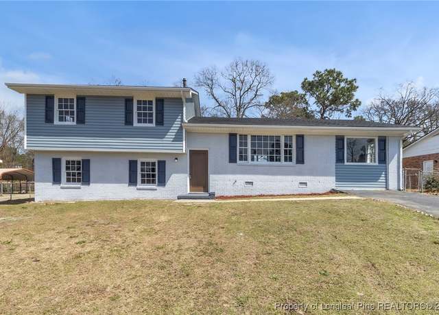 Property at 1509 Grandview Dr, Fayetteville, NC 28314, 5 beds, 3 baths