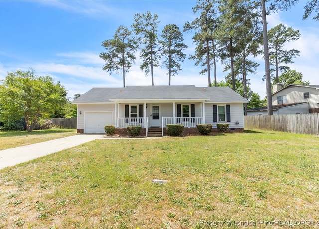 Property at 7241 Avila Dr, Fayetteville, NC 28314, 3 beds, 2 baths