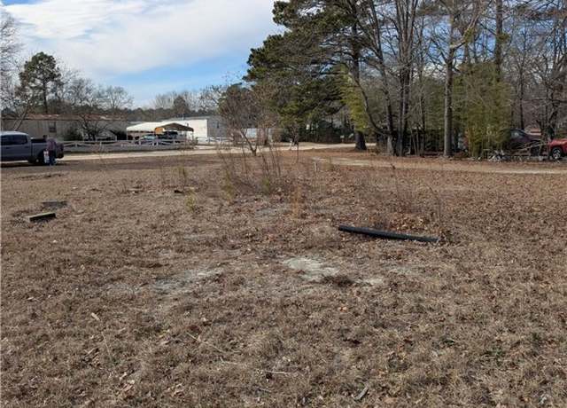 Property at 5412 Gilcrest Sands Dr, Hope Mills, NC 28348