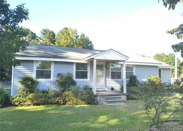 Property at 706 Elliot Farm Rd, Fayetteville, NC 28311, 3 beds, 1 bath