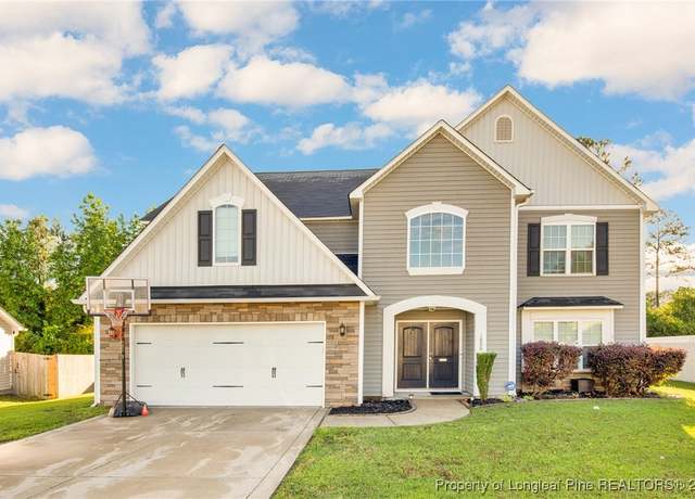 Property at 1806 Cozy Branch Rd, Fayetteville, NC 28314, 4 beds, 3.5 baths
