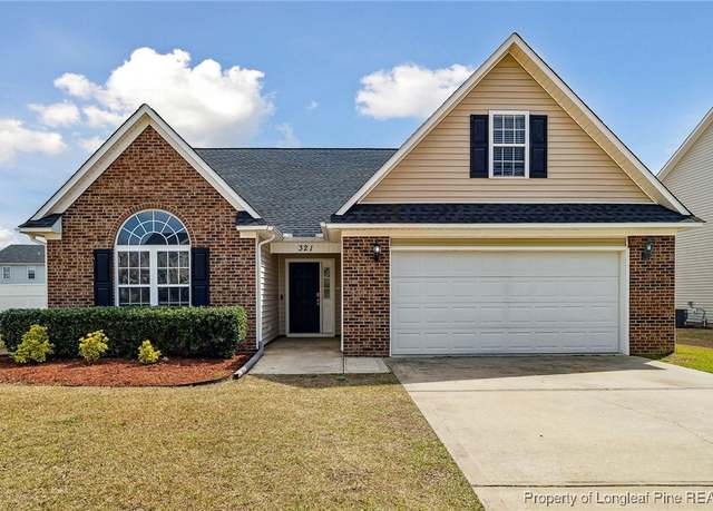 Property at 321 Saint George Dr, Raeford, NC 28376, 4 beds, 3 baths