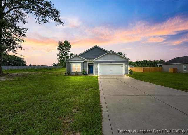 Property at 601 Laurel Lake Rd, Salemburg, NC 28385, 4 beds, 2 baths