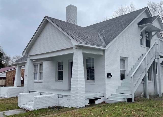 Property at 410 E Montgomery St, Henderson, NC 27536