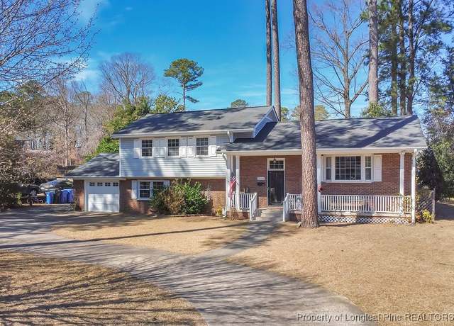 Property at 3114 Ravenhill Dr, Fayetteville, NC 28303, 4 beds, 3 baths