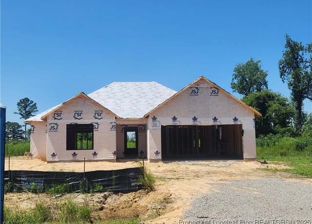 Property at 1628 Percheron Path, Fayetteville, NC 28312, 3 beds, 2 baths
