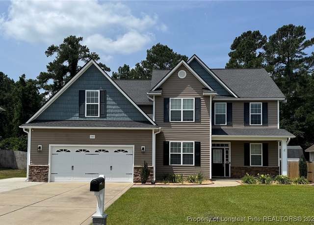 Property at 1545 Gallant Fox Ct, Parkton, NC 28371, 4 beds, 3.5 baths