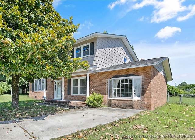 Property at 505 Osprey Pl, Fayetteville, NC 28303, 3 beds, 2.5 baths