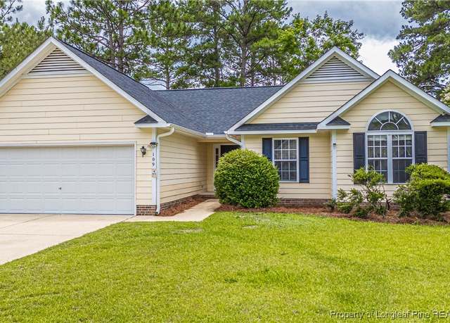 Property at 109 Stockade Ct, Raeford, NC 28376, 3 beds, 2 baths