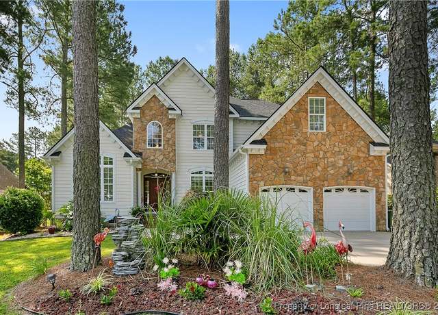 Property at 256 Barons Run W, Spring Lake, NC 28390, 3 beds, 2.5 baths