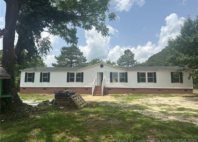 Property at 14409 NC Highway 130 W, Maxton, NC 28364, 4 beds, 2 baths