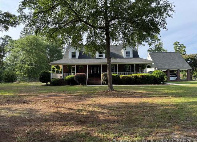 Property at 288 Woodington Rd, Hope Mills, NC 28348, 3 beds, 2.5 baths