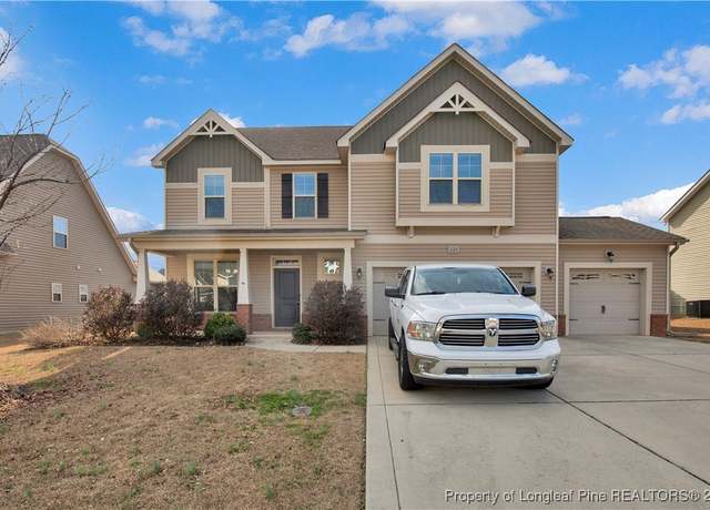 Property at 228 Wentworth Dr, Raeford, NC 28376, 4 beds, 2.5 baths