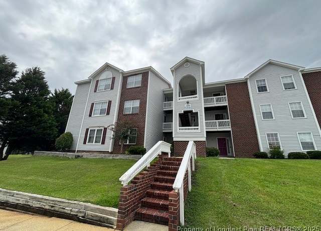 Property at 300 Waterdown Dr #5, Fayetteville, NC 28314, 3 beds, 2 baths