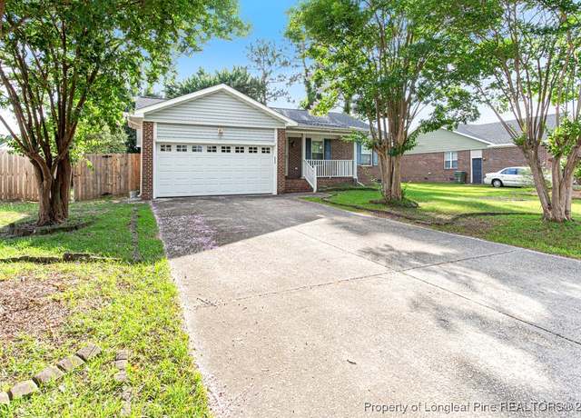 Property at 911 Alexwood Dr, Hope Mills, NC 28348, 3 beds, 2 baths