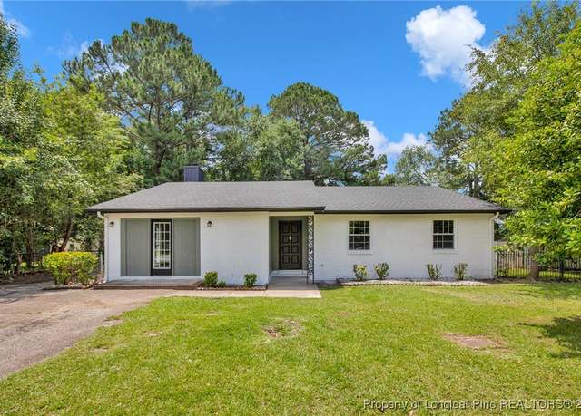Property at 6541 Green Meadow Rd, Fayetteville, NC 28304, 3 beds, 2 baths
