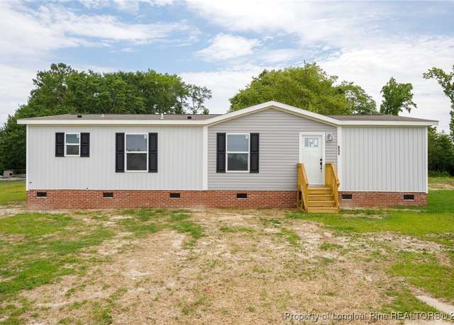 Property at 655 Edgegrove Cir, St Pauls, NC 28384, 3 beds, 2 baths
