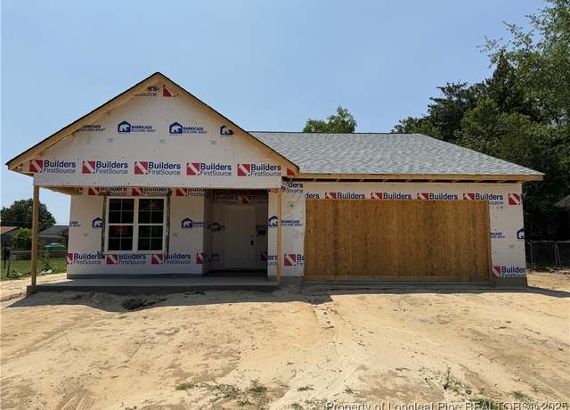 Property at 6207 Glenlea Cir, Fayetteville, NC 28314, 3 beds, 2 baths