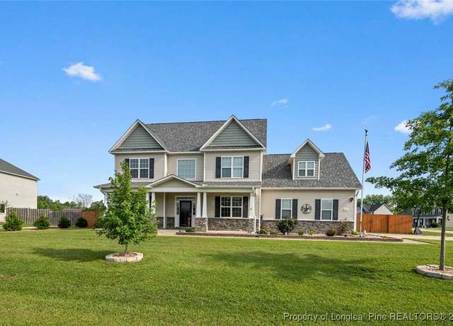 Property at 6604 Running Fox Rd, Hope Mills, NC 28348, 4 beds, 2.5 baths