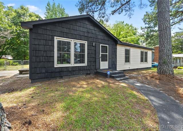 Property at 718 Buena Vista Dr, Fayetteville, NC 28311, 3 beds, 2 baths