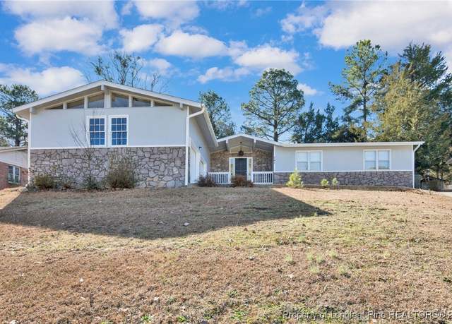 Property at 741 Southview Cir, Fayetteville, NC 28311, 3 beds, 2 baths