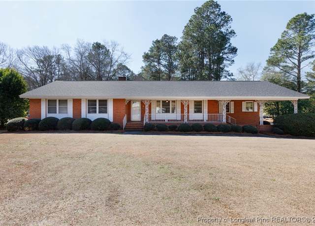 Property at 302 E Williams St, Autryville, NC 28318, 3 beds, 3 baths