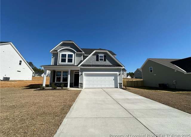 Property at 549 Southerland Peak Dr, Raeford, NC 28376, 4 beds, 2.5 baths