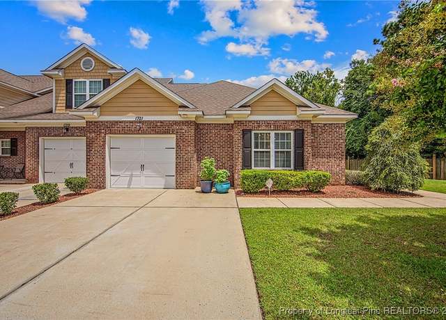 Property at 1321 Braybrooke Pl, Fayetteville, NC 28314, 2 beds, 2 baths