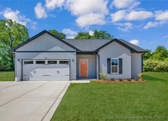 Property at 745 Porter Rd, Hope Mills, NC 28376, 3 beds, 2.5 baths