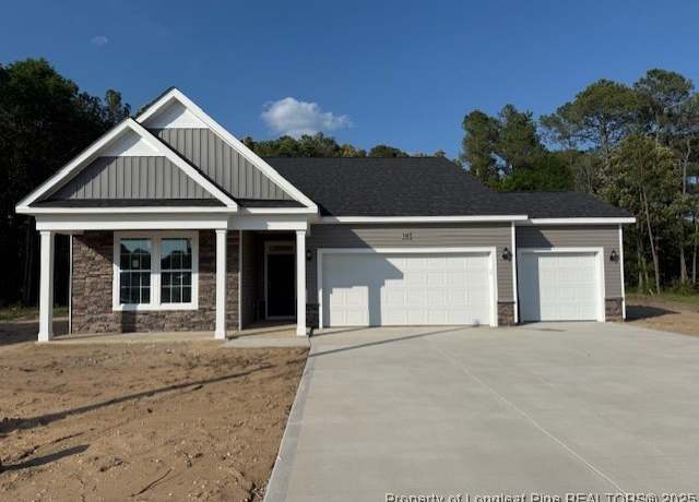 Property at 3147 Wolfpack Ln, Fayetteville, NC 28312, 4 beds, 3 baths