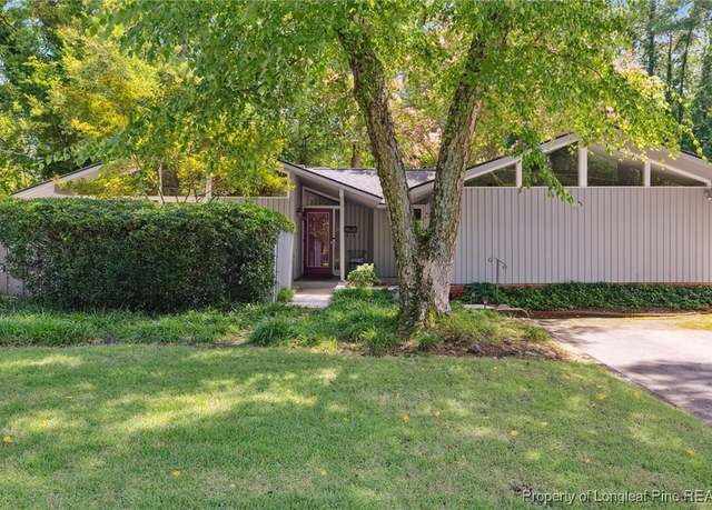 Property at 1437 Pine Valley Loop, Fayetteville, NC 28305, 4 beds, 3 baths