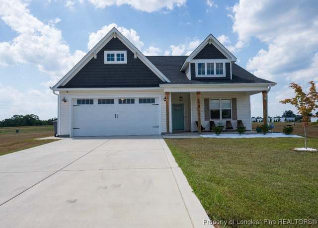 Property at 170 Hillwood Dr, Sanford, NC 27332, 3 beds, 2.5 baths