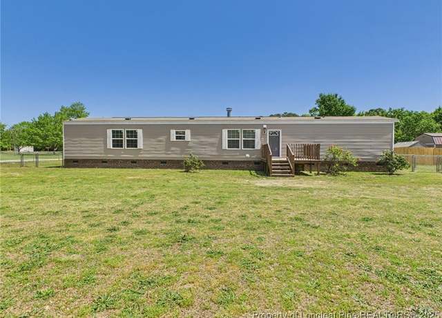 Property at 7144 Lee Ave, Wade, NC 28395, 3 beds, 2 baths