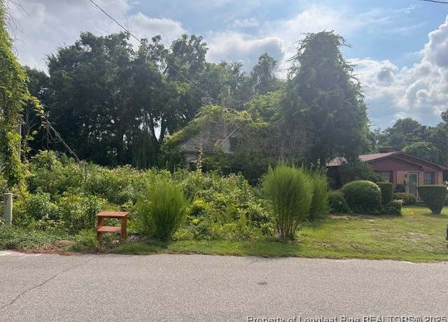 Property at 410 W Connecticut Ave, Southern Pines, NC 28387