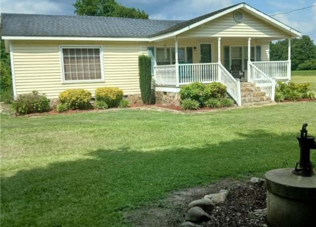 Property at 13829 E Hwy 130 Hwy E, Fairmont, NC 28340, 3 beds, 2 baths
