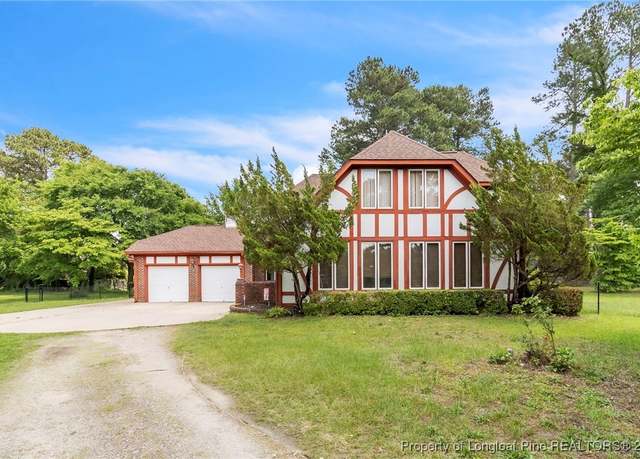 Property at 404 and 408 Gleneagles Ct, Fayetteville, NC 28311, 4 beds, 2.5 baths