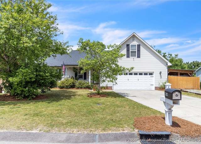 Property at 210 Deep Creek Ln, Raeford, NC 28376, 3 beds, 2 baths