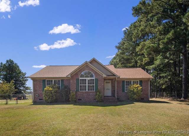 Property at 151 Ballard Dr, Raeford, NC 28376, 3 beds, 2 baths