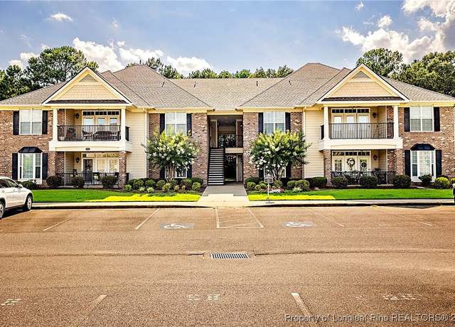 Property at 1861 Jennifer Ln #204, Fayetteville, NC 28314, 3 beds, 2 baths