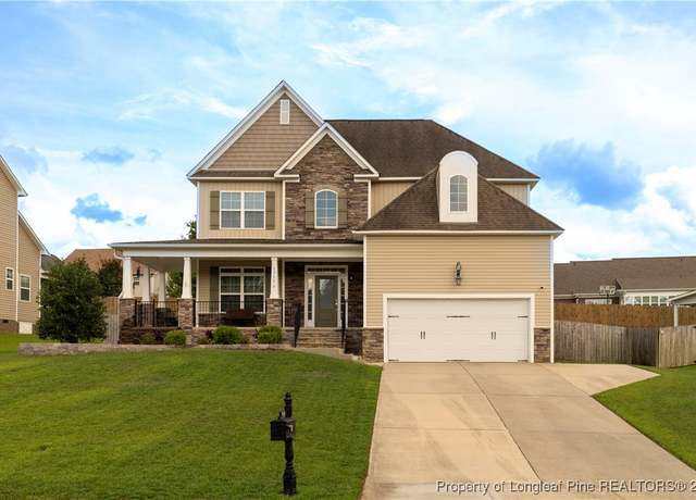 Property at 1718 Ellie Ave, Fayetteville, NC 28314, 4 beds, 2.5 baths