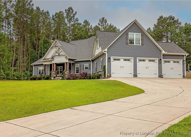 Property at 3015 Morning Dew Ln, Fayetteville, NC 28306, 3 beds, 2.5 baths