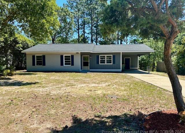 Property at 3629 Metric Dr, Hope Mills, NC 28348, 3 beds, 1.5 baths