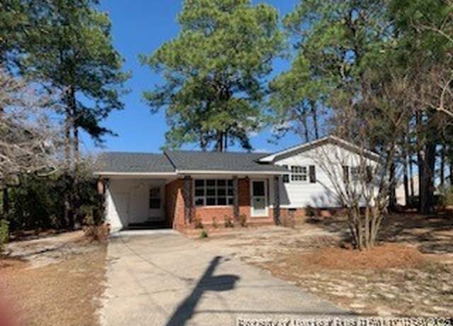 Property at 830 Dinmont Cir, Fayetteville, NC 28306, 3 beds, 1.5 baths