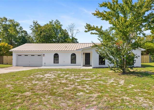 Property at 6813 Timbercroft Ln, Fayetteville, NC 28314, 3 beds, 2 baths