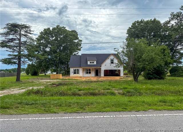 Property at 6143 Goldsboro Rd, Wade, NC 28395, 3 beds, 2 baths