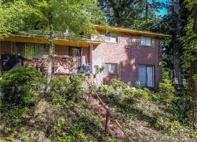 Property at 1815 Edgecombe Ave, Fayetteville, NC 28301, 4 beds, 2 baths