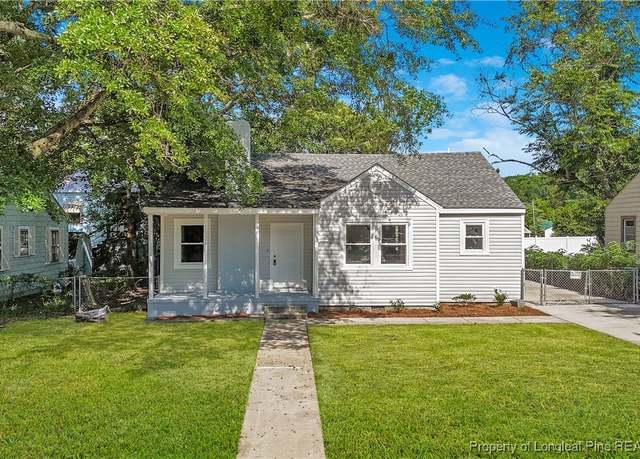 Property at 246 Circle Ct, Fayetteville, NC 28301, 2 beds, 2 baths