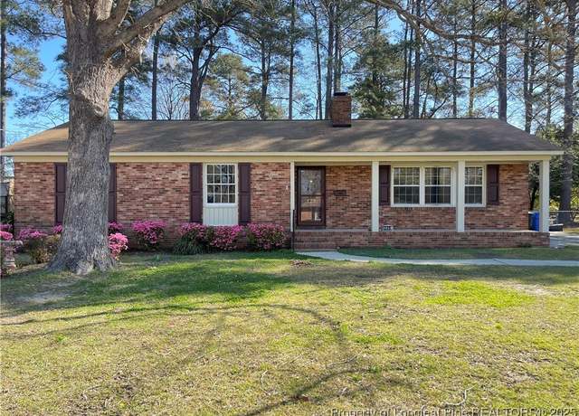 Property at 229 Palomar St, Fayetteville, NC 28314, 5 beds, 3 baths